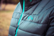 Load image into Gallery viewer, Women's Clarevale Puffer Jacket