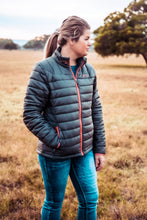 Load image into Gallery viewer, Women&#39;s Clarevale Puffer Jacket
